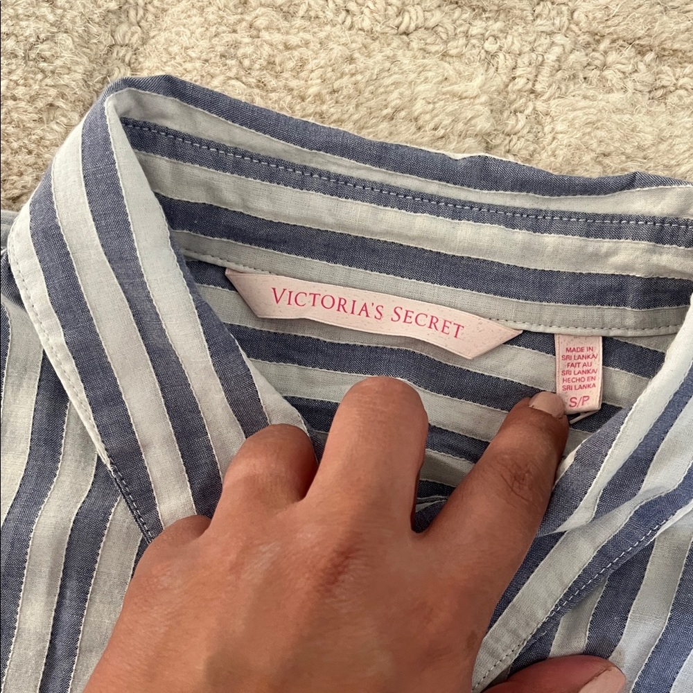 Victoria's Secret Blue and White Striped Button Down Night Gown - Picture 2 of 7
